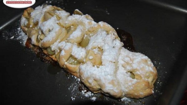 treccia-di-pasta-frolla.jpg