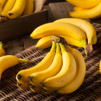 2 banane fresche