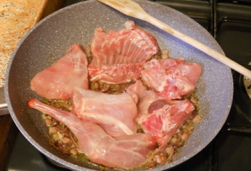 Coniglio alla cannella    preparazione 3