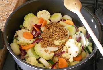 Minestrone con quinoa    preparazione 4