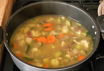 Minestrone con quinoa    preparazione 8