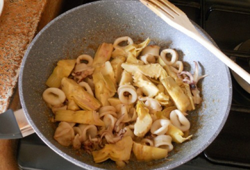 Calamari con carciofi al limone   preparazione 7