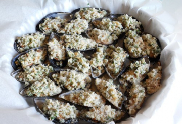 Cozze e cannolicchi gratinati  preparazione 4