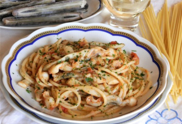 Bucatini al sugo di cannolicchi preparazione 5