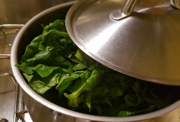 Crema di spinaci preparazione 3