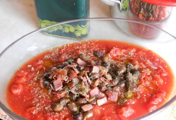 Pasta al forno con prosciutto croccante e origano  preparazione 2