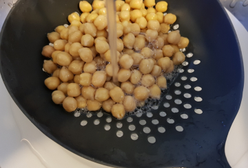 Pasta E Ceci In Scatola preparazione 0