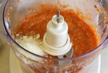 Spaghettoni con salsa di verdure  preparazione 3