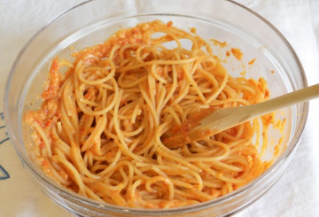 Spaghettoni con salsa di verdure  preparazione 5