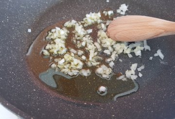 Carciofi In Padella preparazione 4