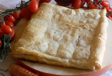 Sfogliata di wurstel preparazione 5