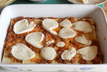 Lasagne alla luganega e fiordilatte preparazione 5