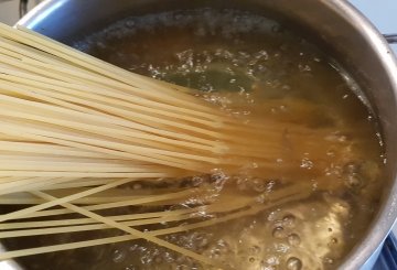 Spaghetti Con Asparagi preparazione 2