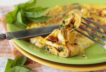 Omelette ai fiori di zucca preparazione 10