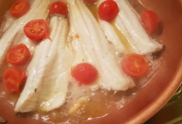 Filetti di branzino in padella preparazione 2