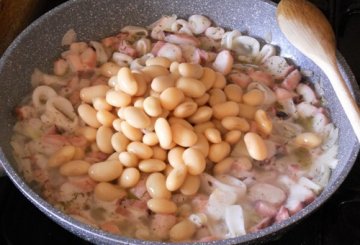 Insalata di totani e fagioli bianchi  preparazione 3