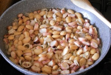 Insalata di totani e fagioli bianchi  preparazione 4