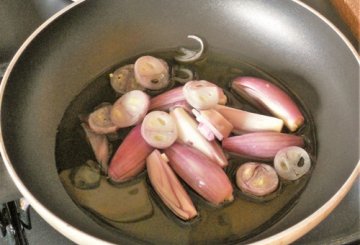 Gnocchi con cavolfiore e sfoglie di scalogno preparazione 2