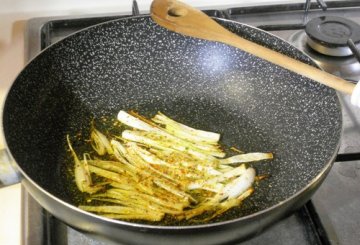 Penne risottate al broccolo piccante preparazione 0