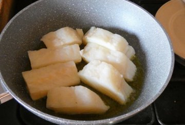 Baccalà alla livornese preparazione 0