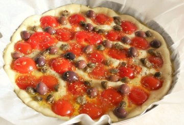 Focaccia alla mediterranea preparazione 3