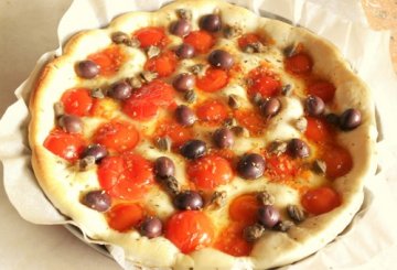 Focaccia alla mediterranea preparazione 4