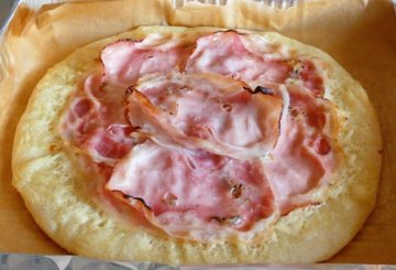 Focaccia con gouda e porchetta preparazione 3