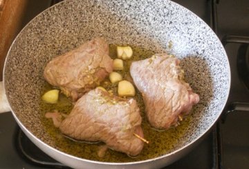 Involtini di manzo al pesto e pecorino preparazione 3