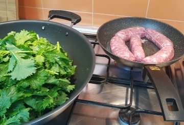 Casatiello Salsicce E Friarielli preparazione 3