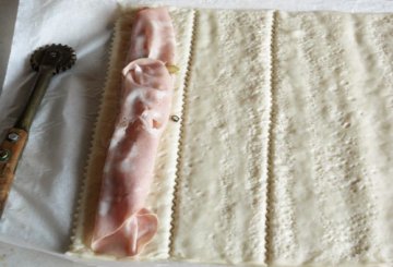 Panini rustici ripieni di mortadella preparazione 1