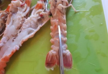 Scampi in padella preparazione 1