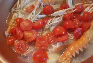 Scampi in padella preparazione 4