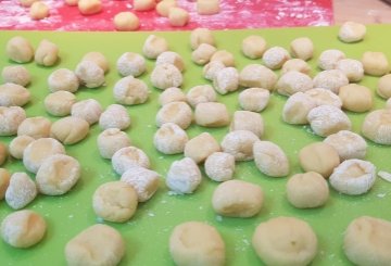 Struffoli Al Cioccolato preparazione 7