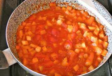 Sugo vegan al daikon con linguine preparazione 4