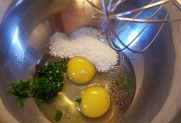 Frittata Di Zucchine preparazione 1