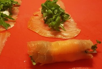 Involtini di salmone al sesamo preparazione 2