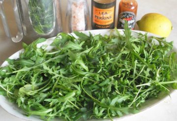 Carpaccio piccante di pesce spada e rucola preparazione 0