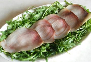 Carpaccio piccante di pesce spada e rucola preparazione 2