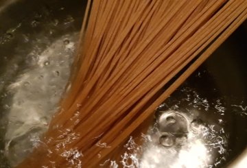 Pasta Ricotta E Fagiolini preparazione 1