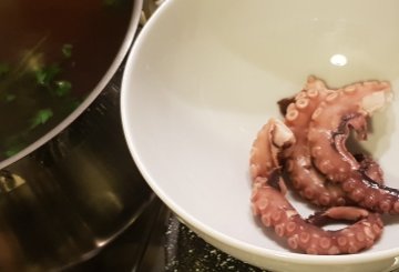 Brodo di polpo preparazione 2