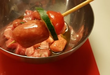 Ricetta spiedini di carne preparazione 2