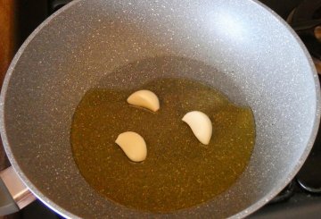 Faraona con patate preparazione 0