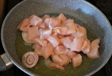 Tocchetti di pollo e melanzane preparazione 3