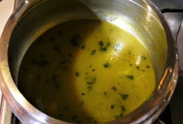 Pasta con frutti di mare al curry preparazione 7