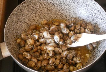 Chioccioline, curry e salvia preparazione 3