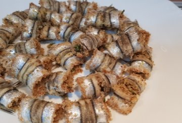 Rotolini di alici preparazione 8