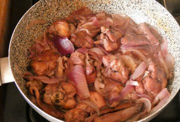 Coniglio alle cipolle rosse di tropea preparazione 10