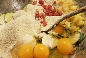 Zucchini pie preparazione 1