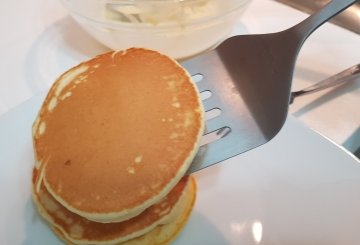 Pancake classici preparazione 8