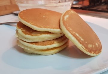 Pancake classici preparazione 9